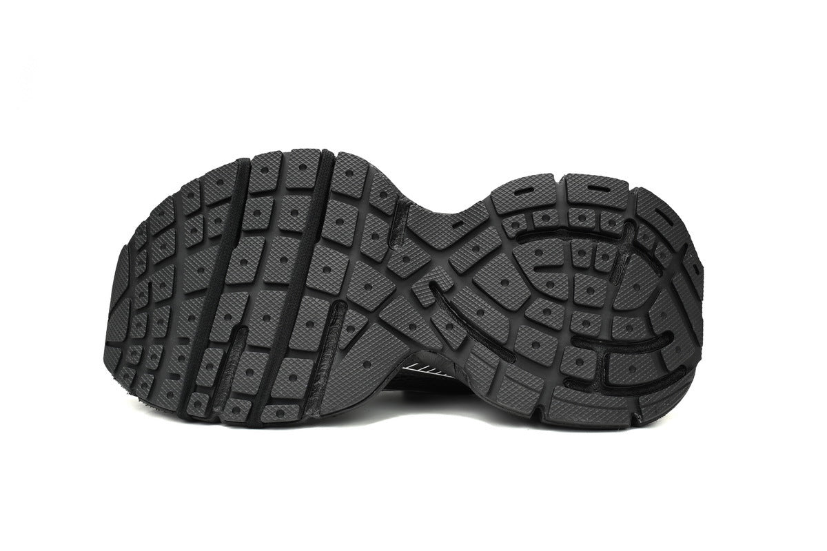 Balenciaga 3XL Sneaker – Low-Top Chunky Sole