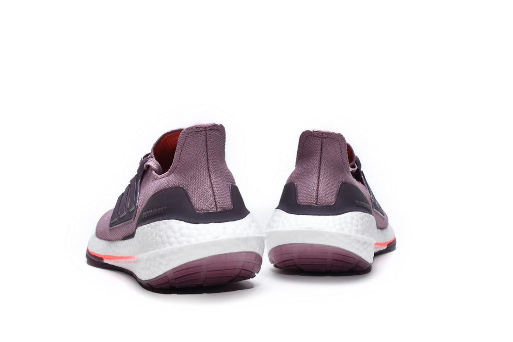 Adidas Ultraboost 22 Running Shoes