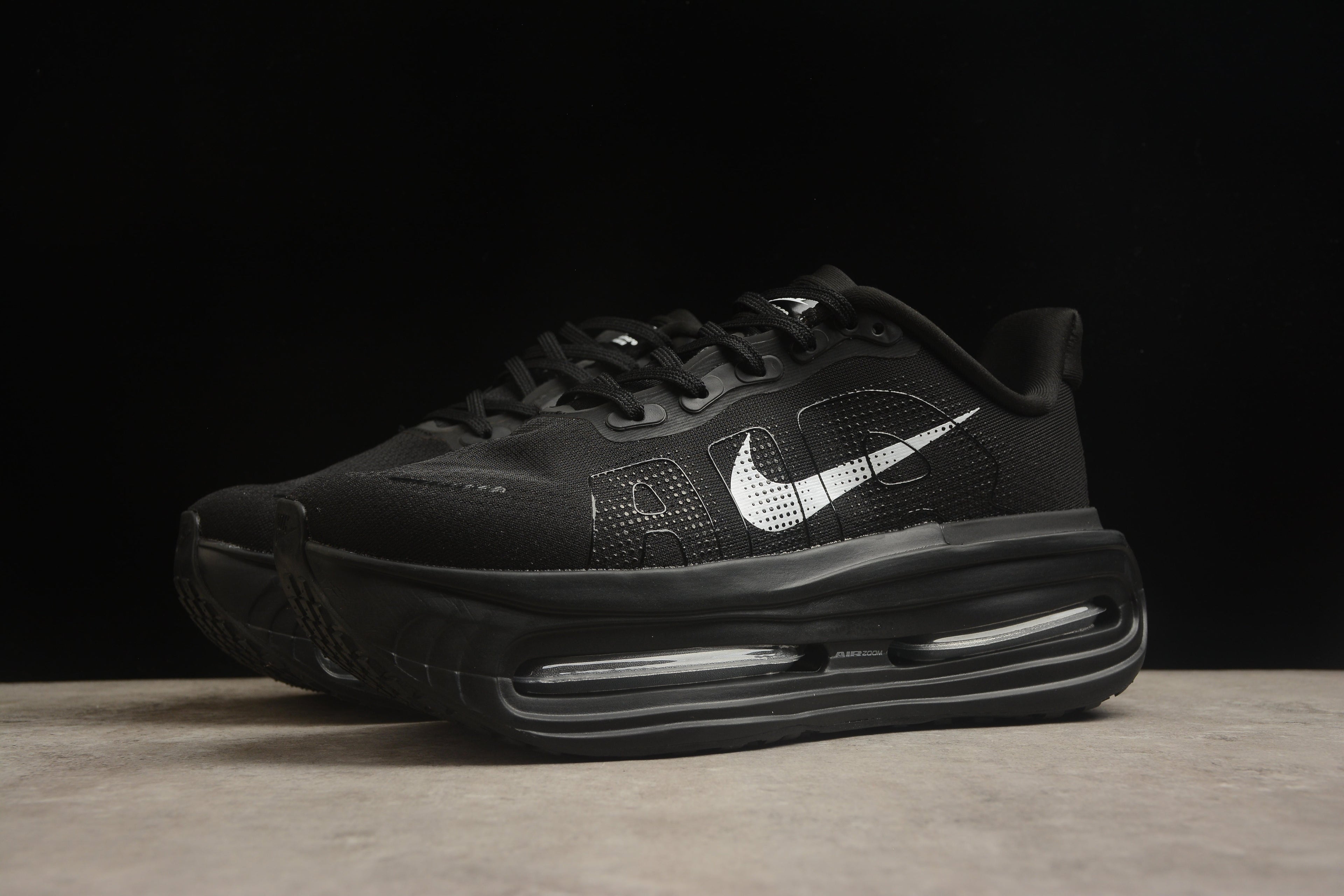 Nike Vomero 18 Running Shoes | Premium Cushioning | EU 36-45