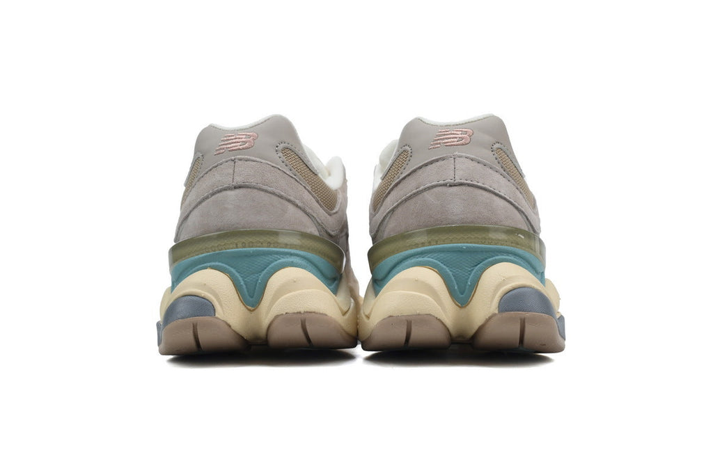 New Balance 9060 Sneakers