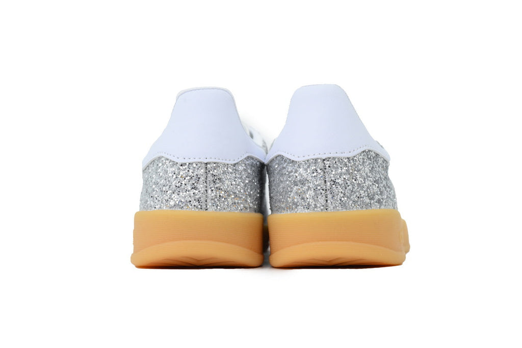 Adidas Samba OG – Retro German-Inspired Sneakers