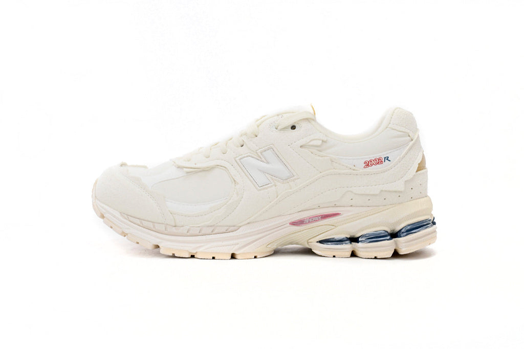 New Balance 2002R Sneakers