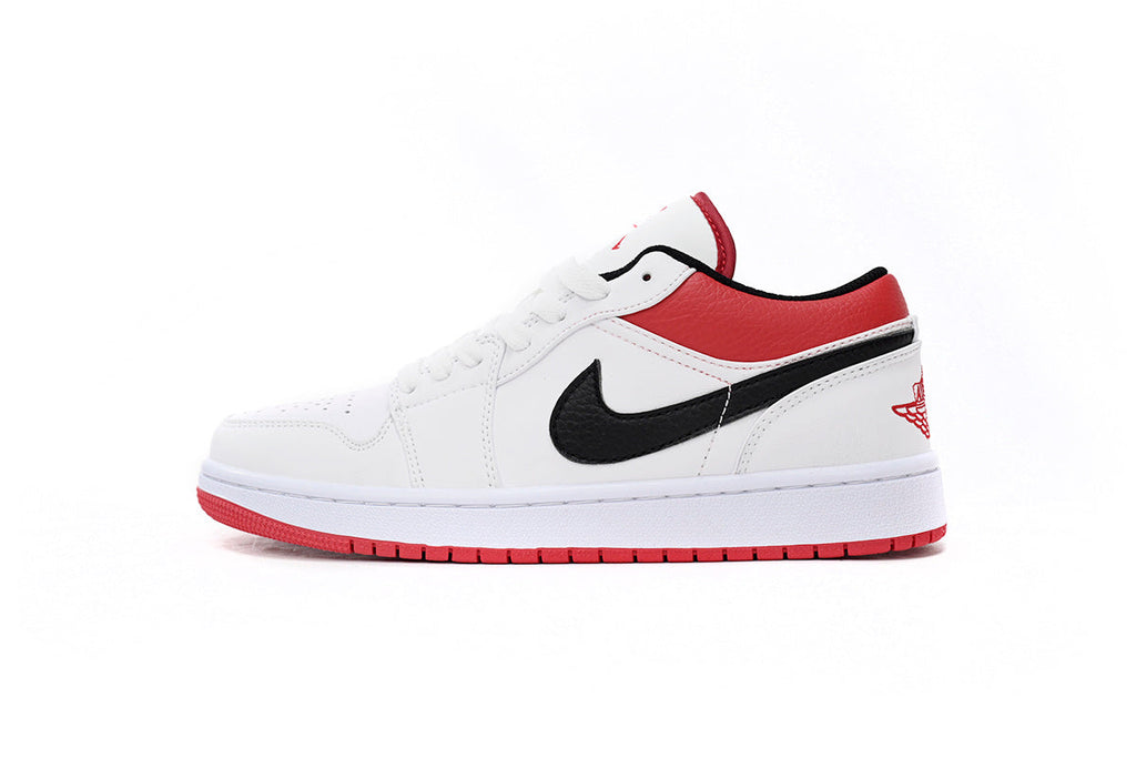 Nike Air Jordan 1 Retro Low Low-Top Sneakers
