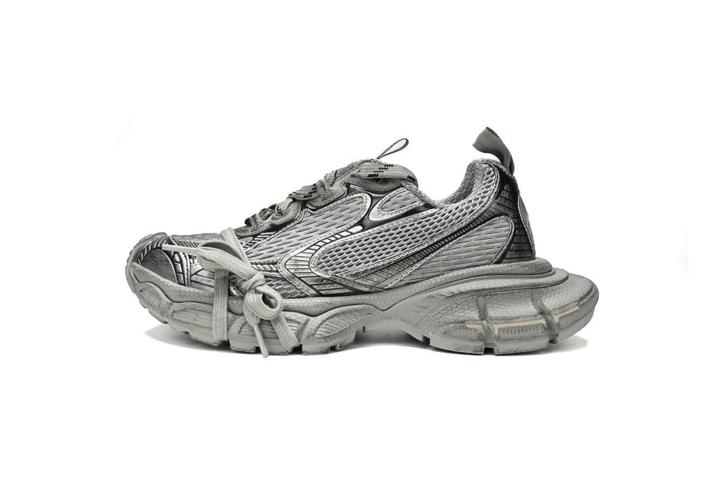 Balenciaga 3XL Sneaker – Low-Top Chunky Sole