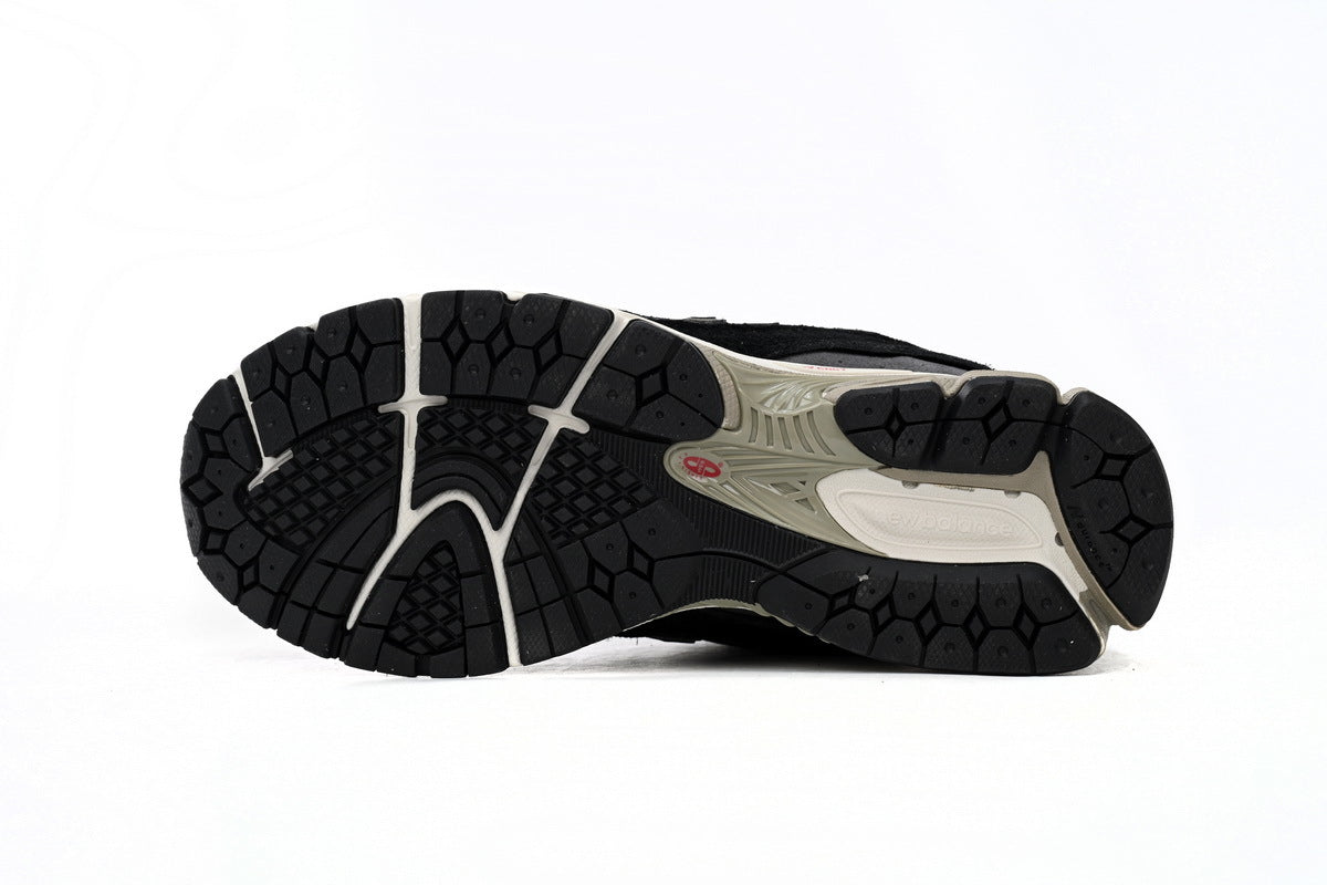 New Balance 2002R Sneakers