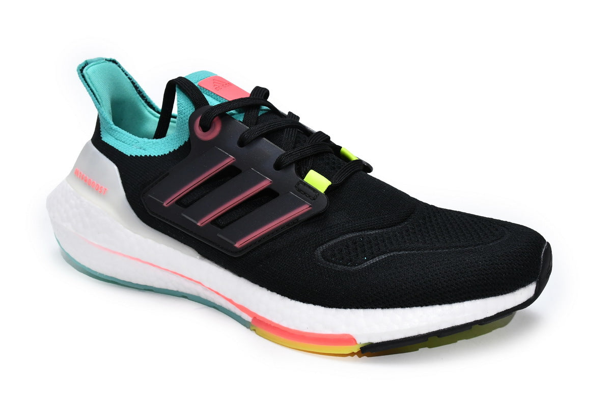 Adidas Ultraboost 22 Running Shoes