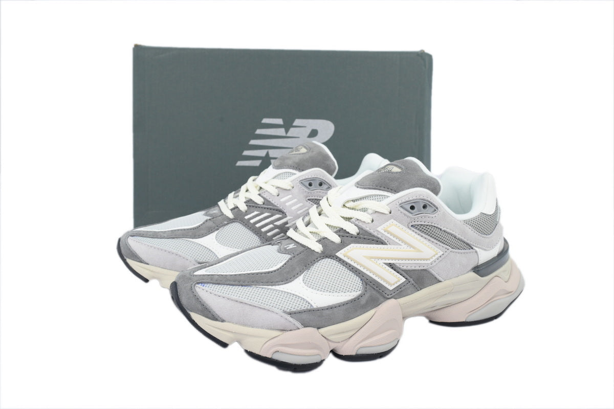 New Balance 9060 Sneakers