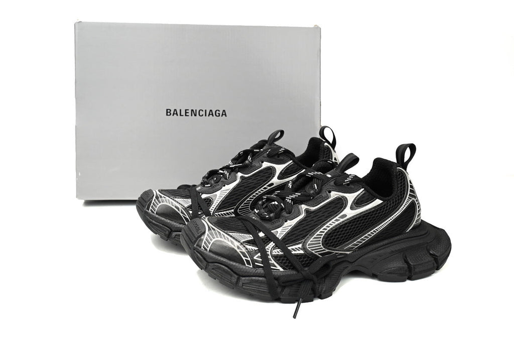 Balenciaga 3XL Sneaker – Low-Top Chunky Sole