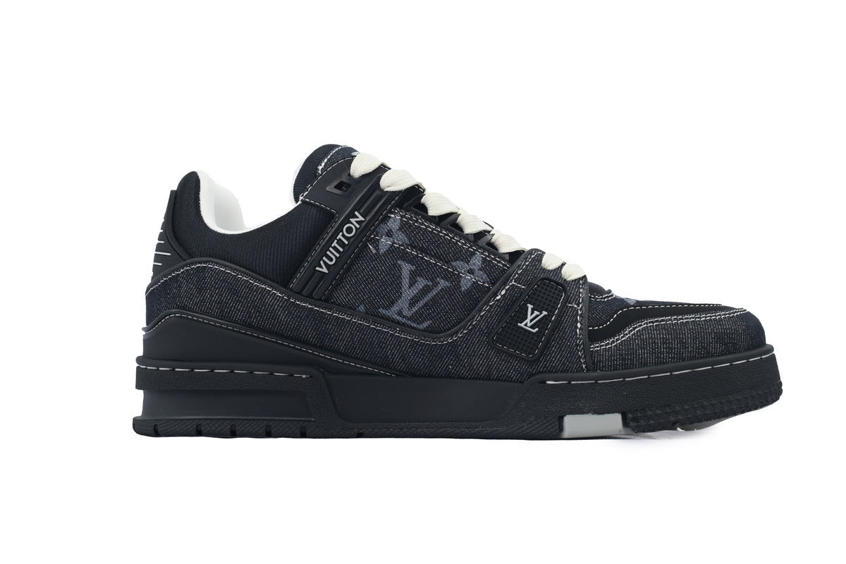 Louis Vuitton LV Trainer Sneakers