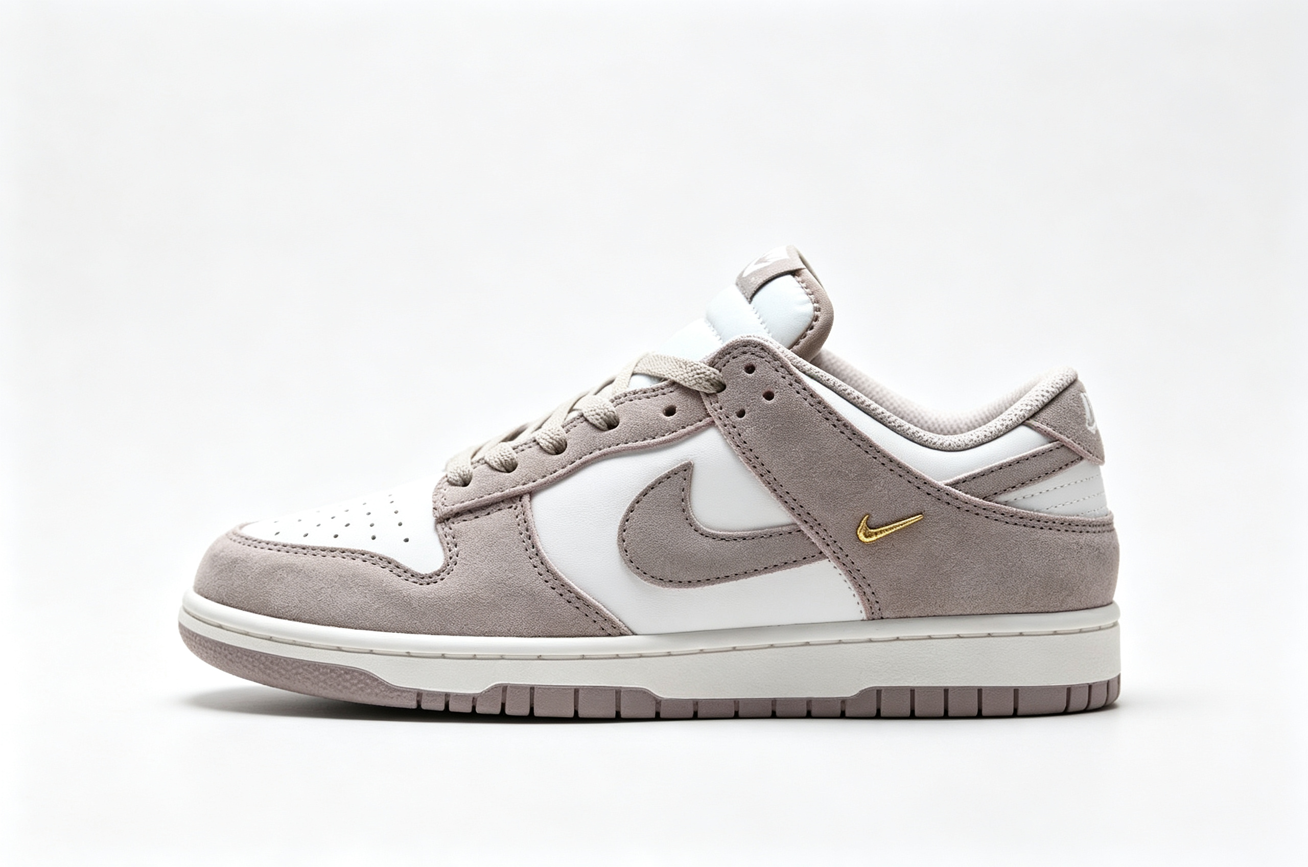 Nike Dunk Low 'Sail Mink Brown Gold' – Low-Top Sneakers