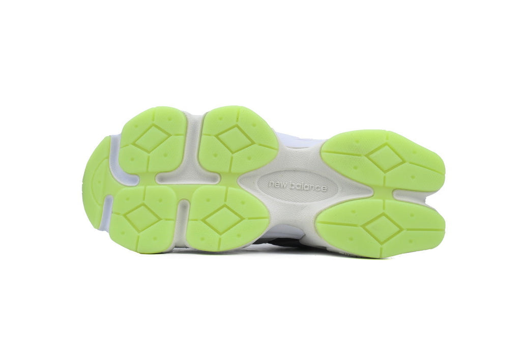 New Balance 9060 Sneakers