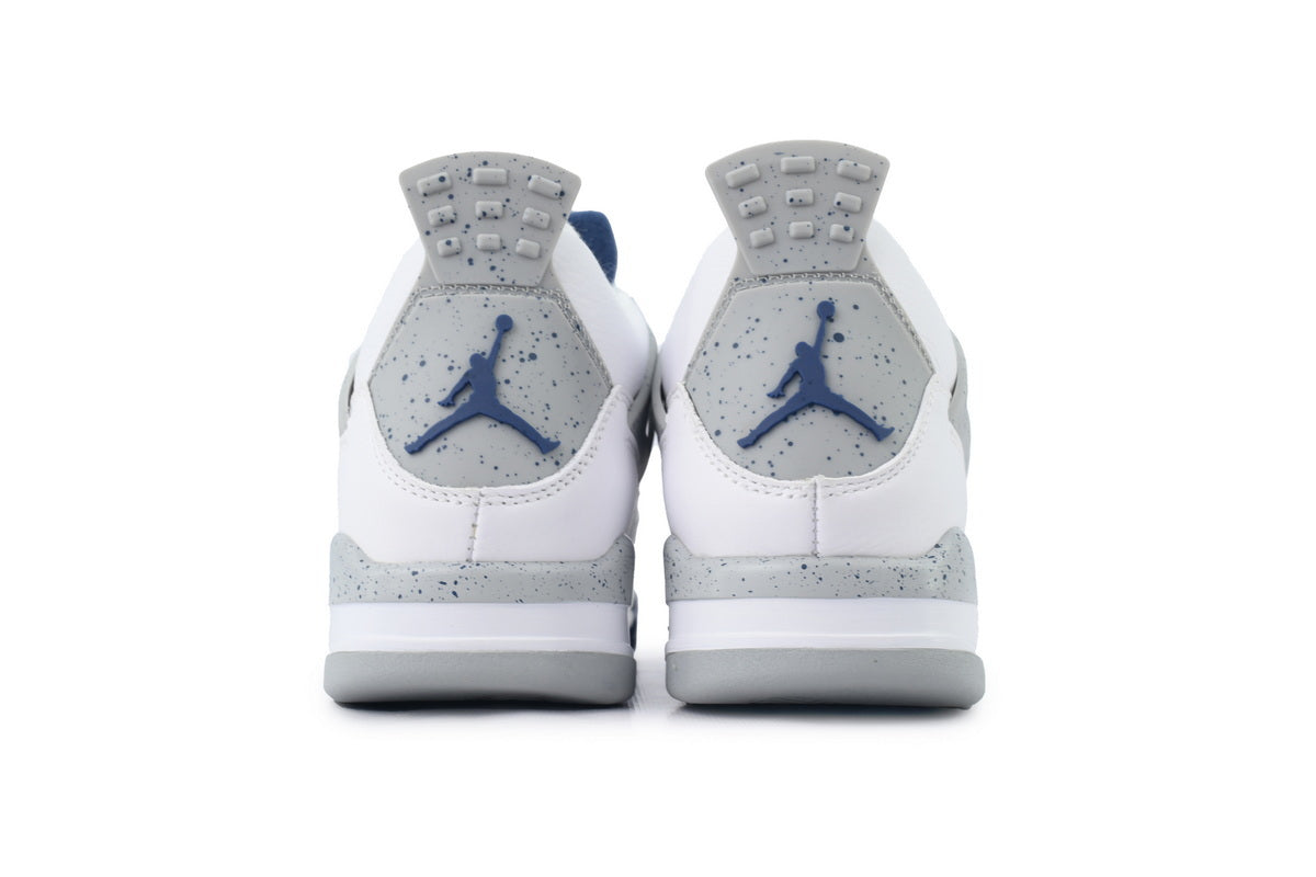 Nike Air Jordan 4 – Retro Basketball Sneakers