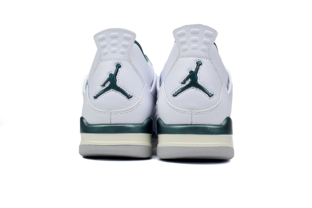 Nike Air Jordan 4 – Retro Basketball Sneakers