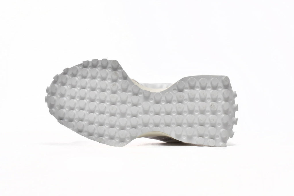 New Balance 327 Sneakers