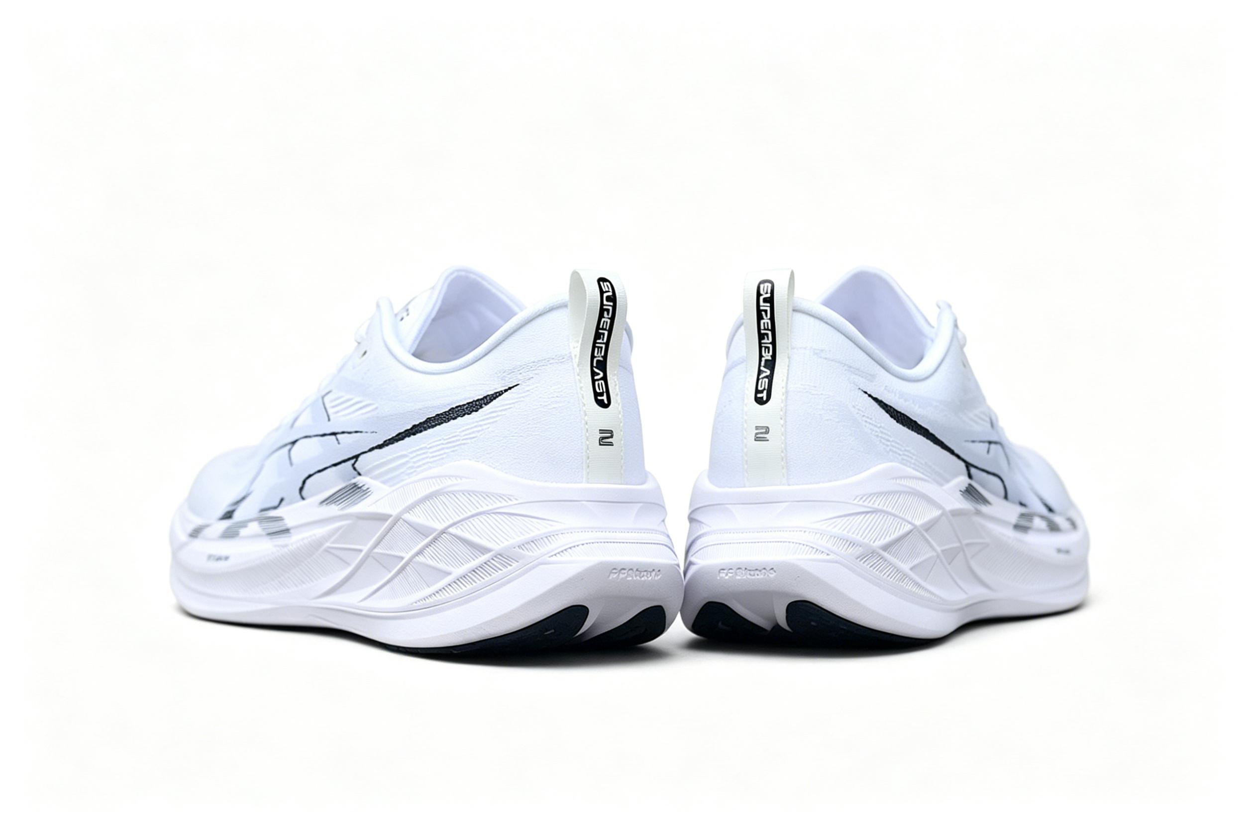 ASICS GEL-TRABUCO MAX 5