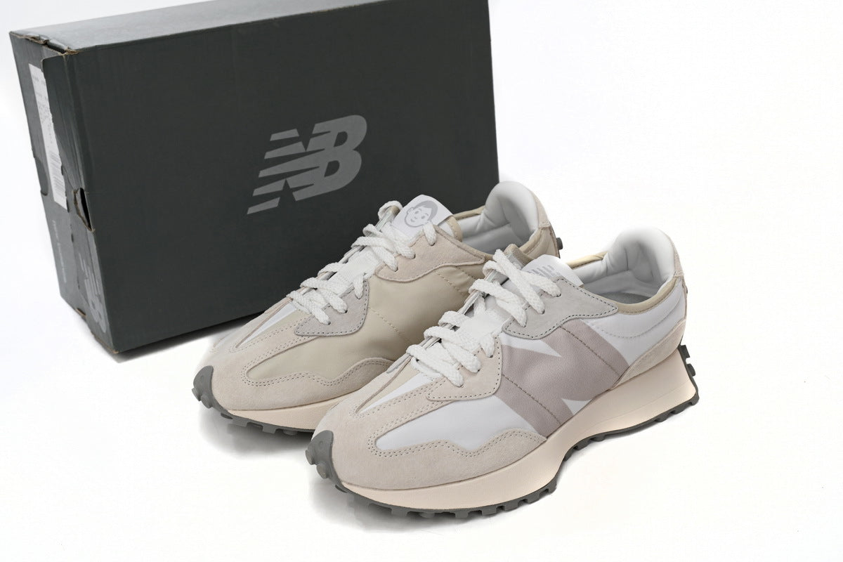 New Balance 327 Sneakers