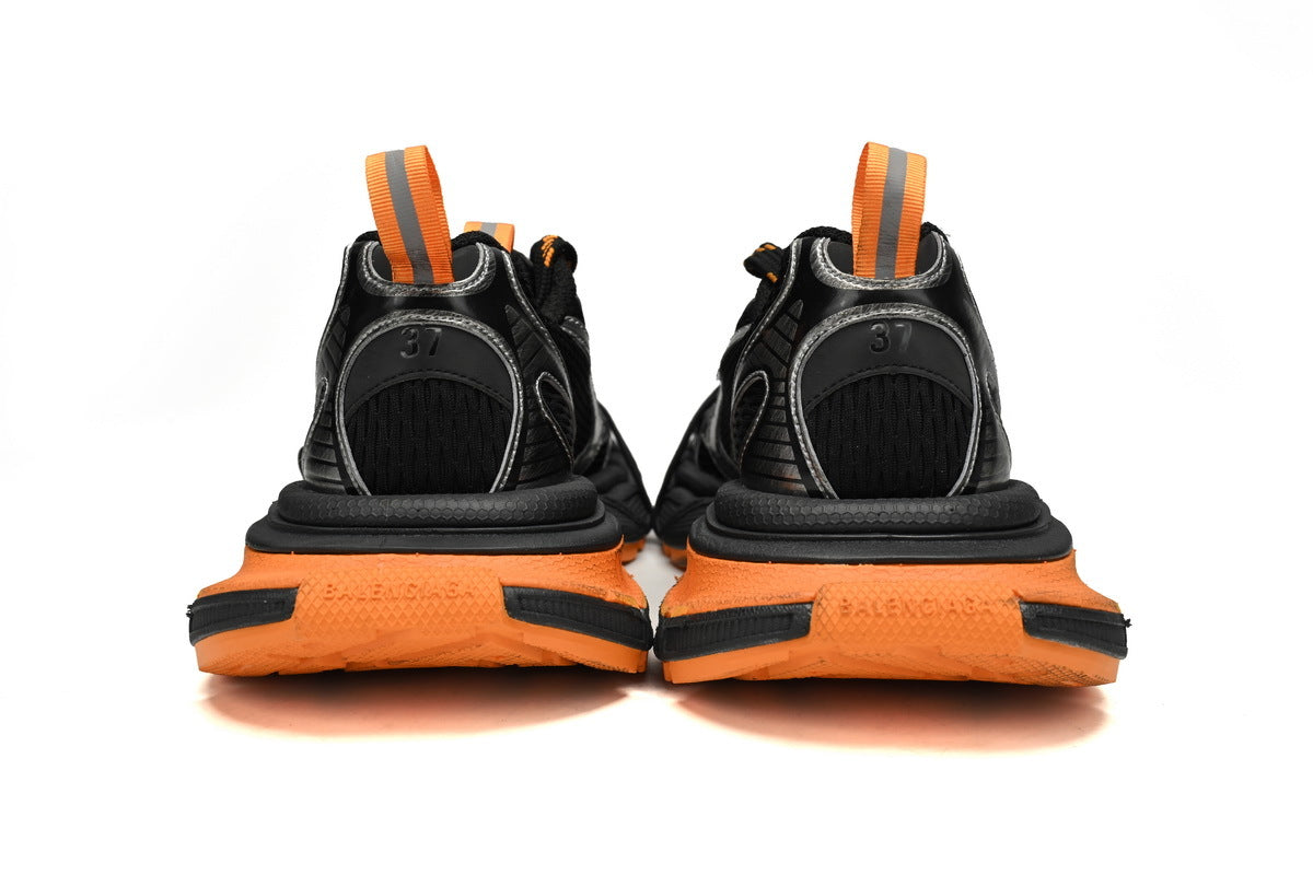 Balenciaga 3XL Sneaker – Low-Top Chunky Sole