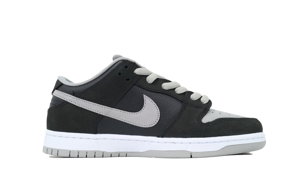 Nike SB Dunk Low – Classic Streetwear Sneakers (EU 36–45)