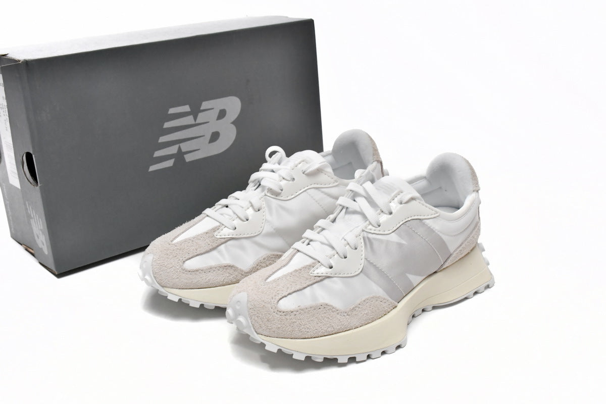 New Balance 327 Sneakers
