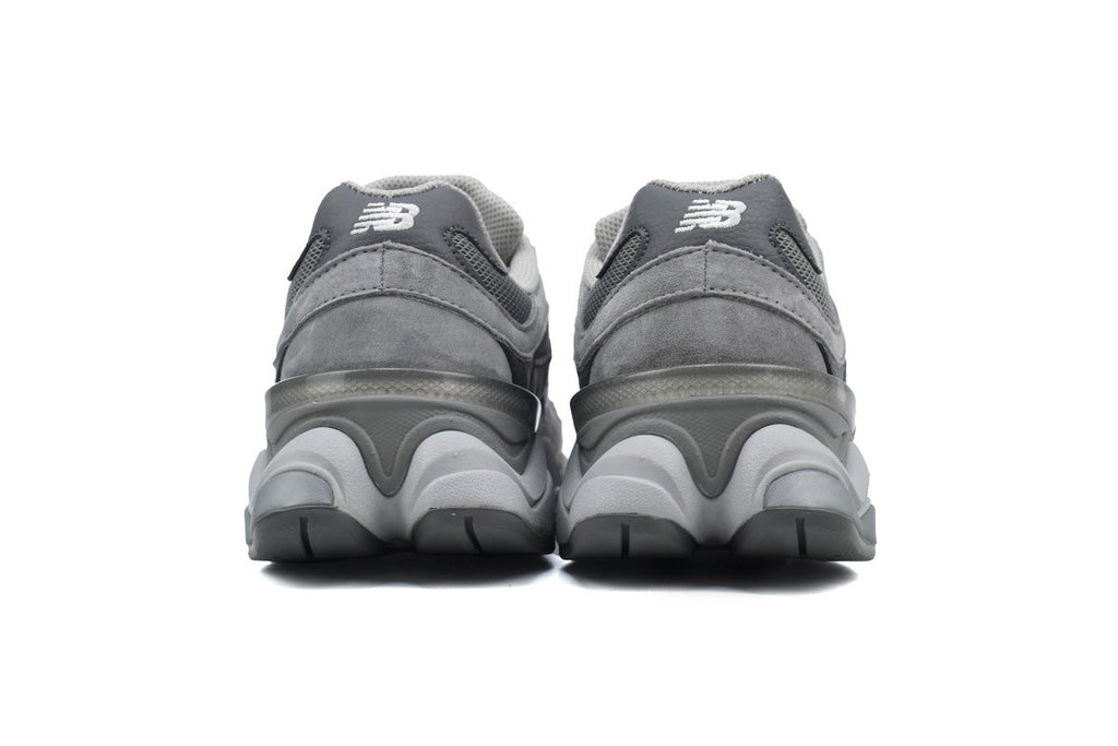 New Balance 9060 Sneakers