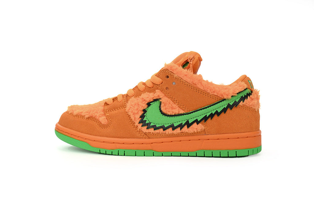 Nike SB Dunk Low – Classic Streetwear Sneakers (EU 36–45)