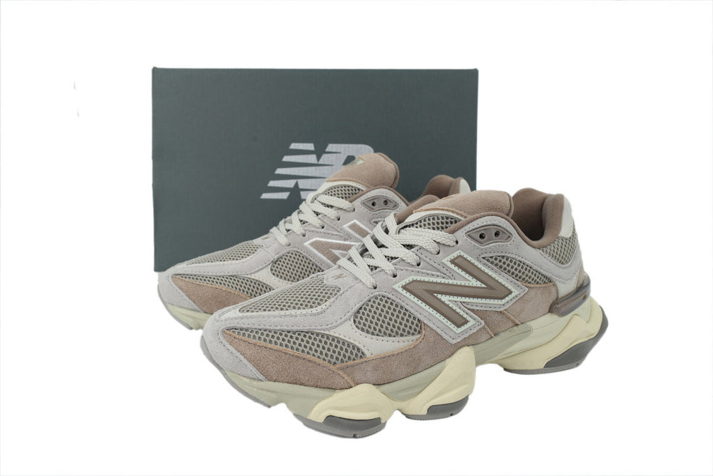 New Balance 9060 Sneakers